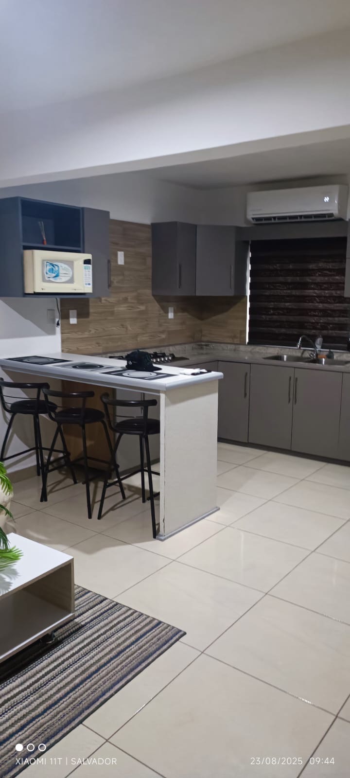 Cocina con barra de la casa vacacional